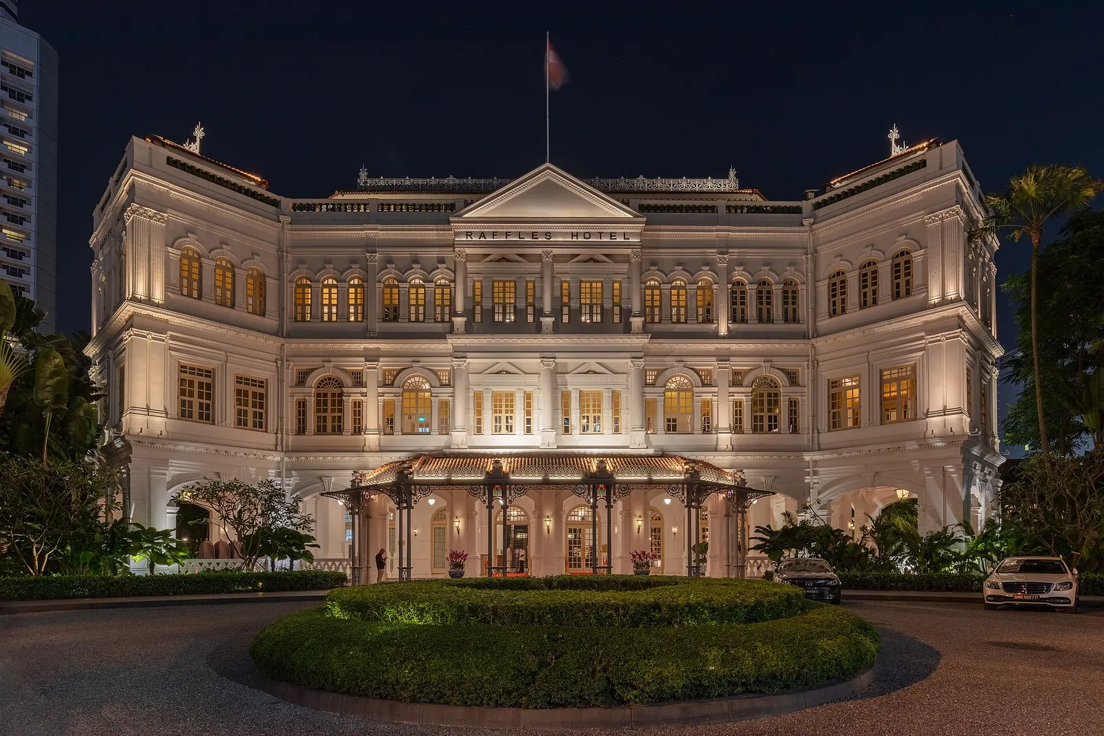 Hotels guide photograph